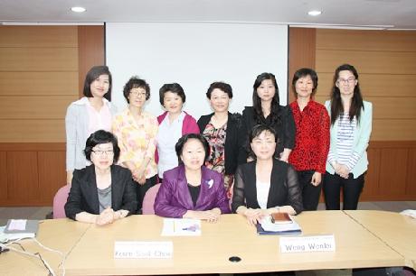 상해부녀연합회 부주석 외 본원 방문 