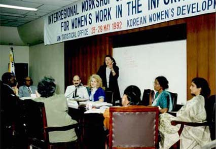 비공식부문의 여성노동통계 개발에 대한 지역간 워크숍4