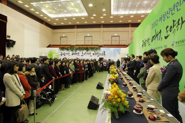 TBWB_ATTACH_P51_25572_2.jpg