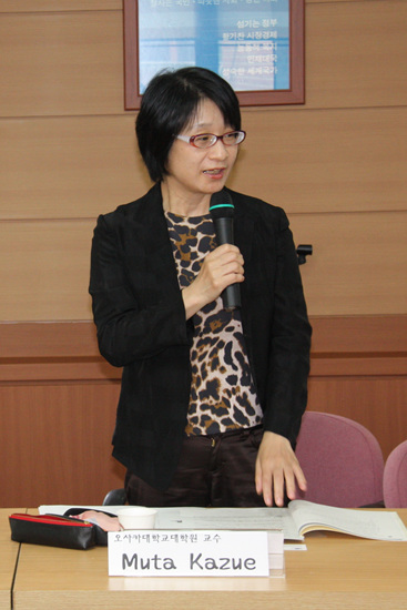 143-crop.jpg